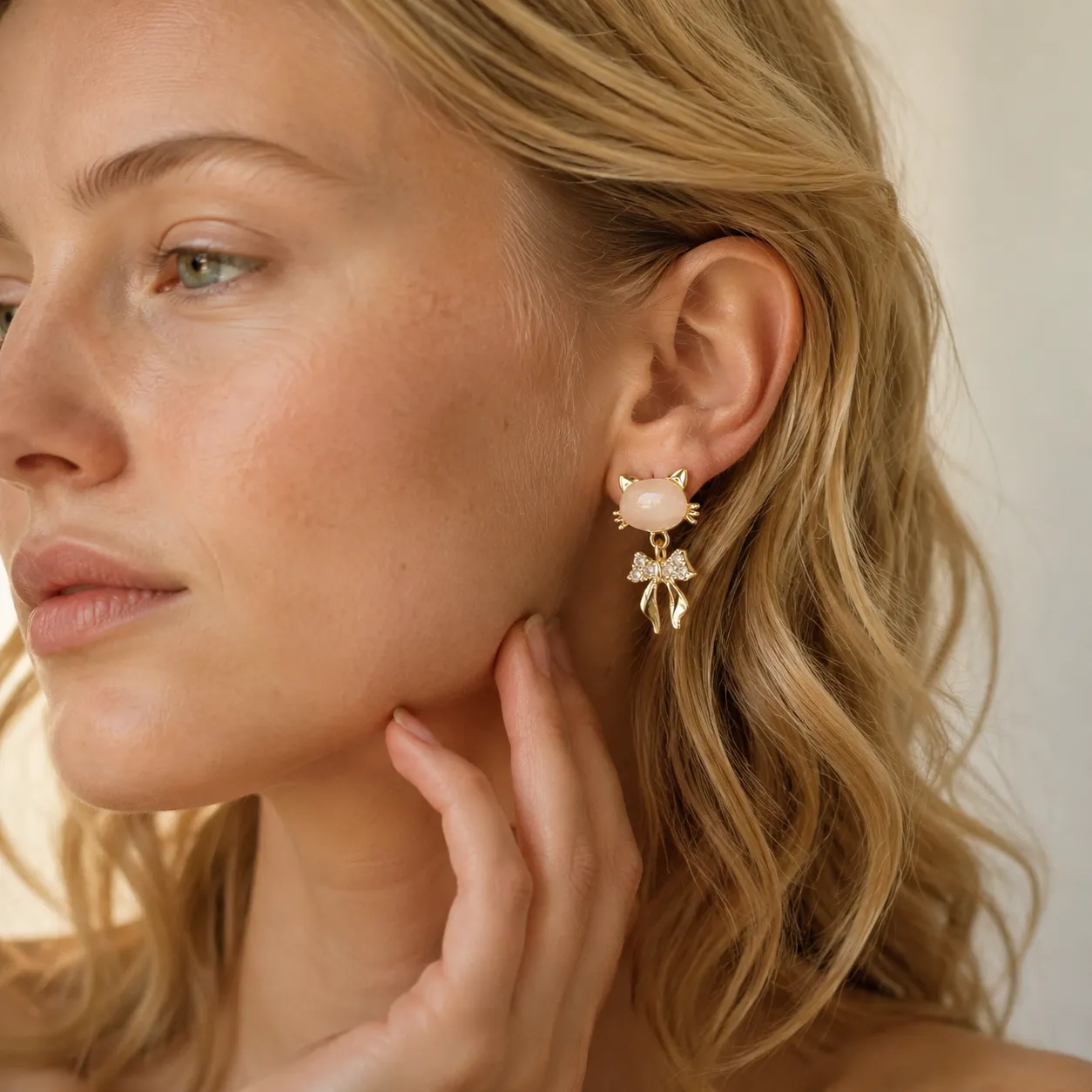Cat's-Eye Cat Drop Earrings