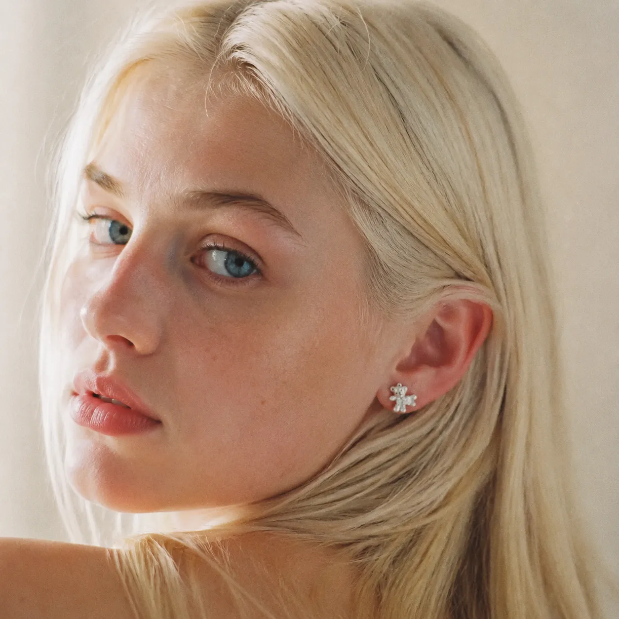 Orecchini Orsetto Perla con Zircone