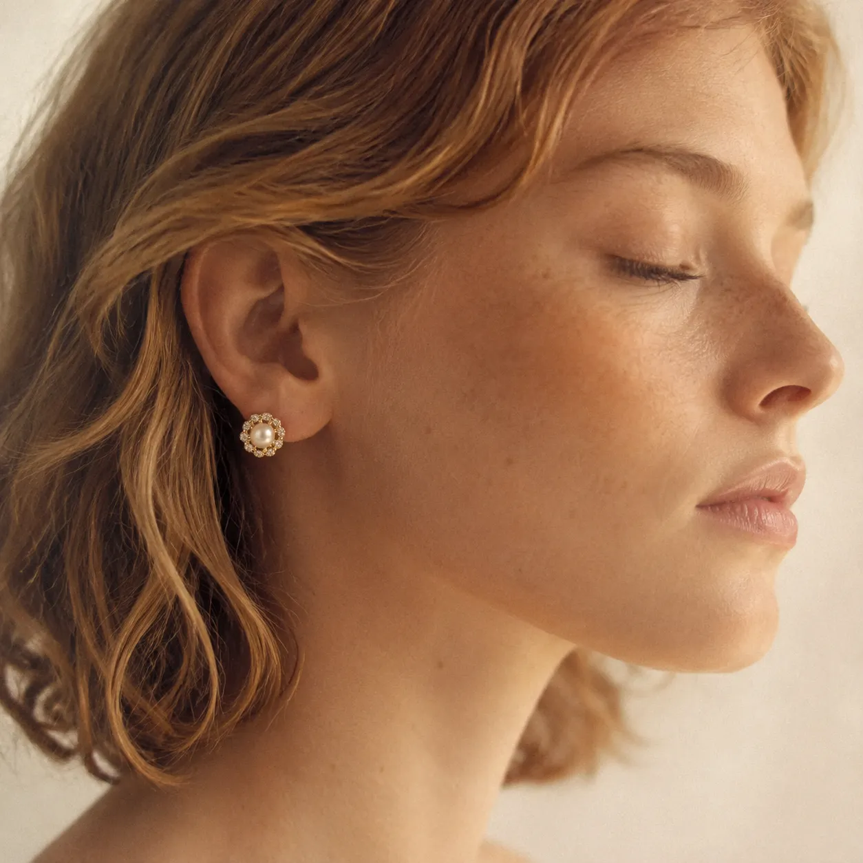 Twisted Zircon Pearl Studs
