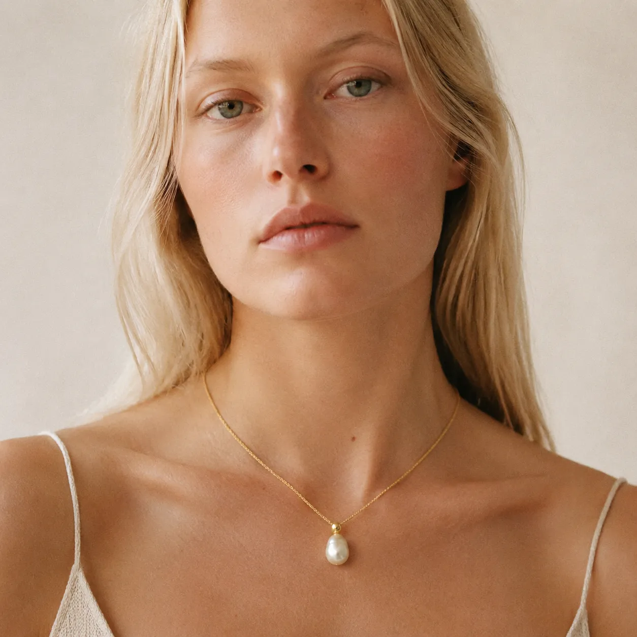 Baroque Pearl Gold Necklace