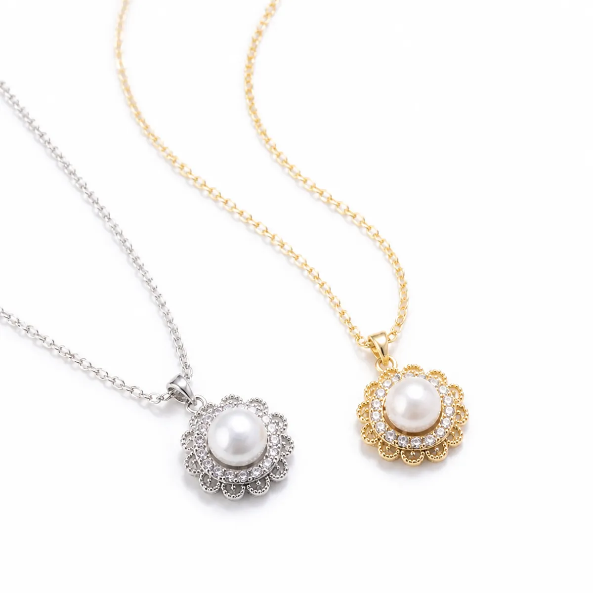 Pearl Floral Zircon Necklace