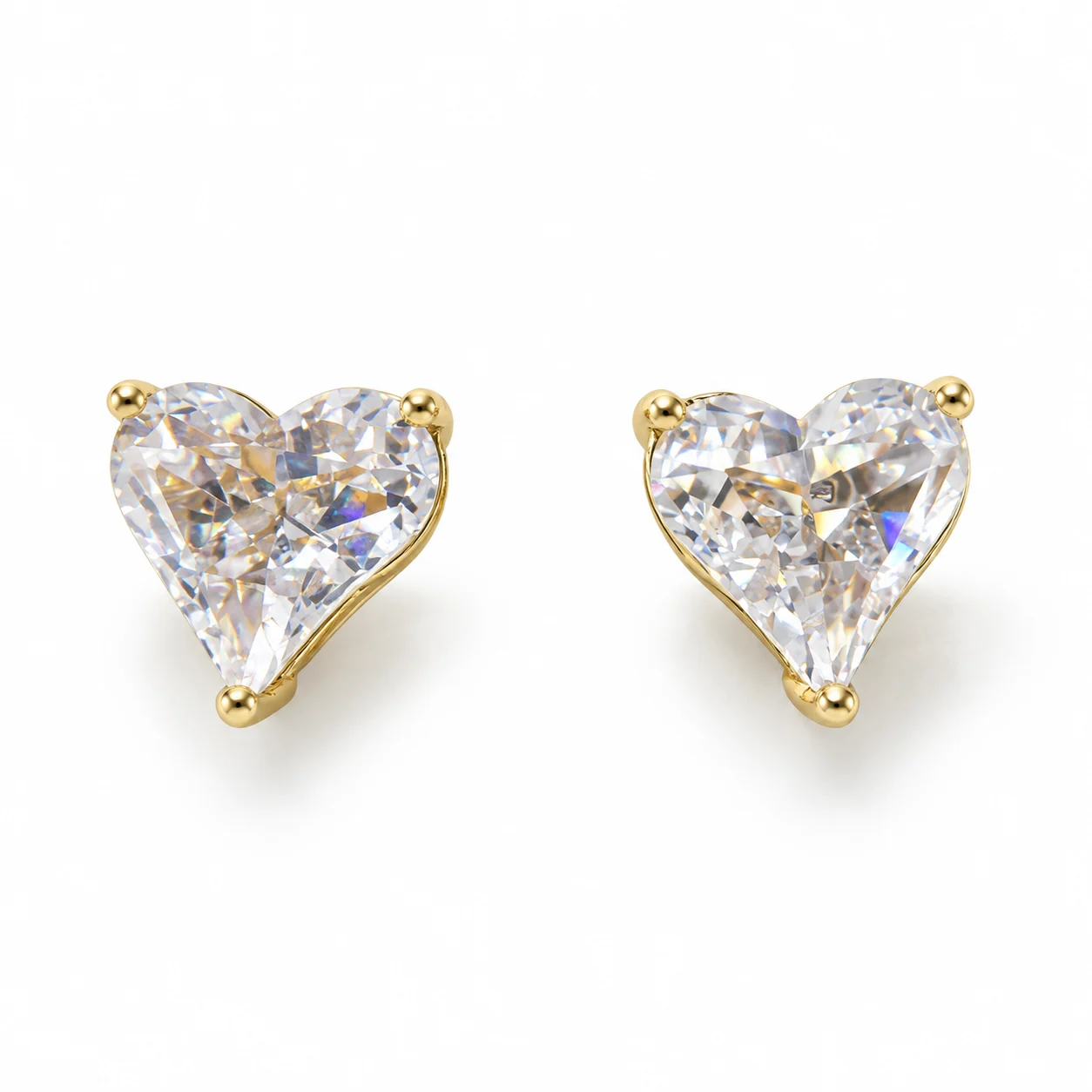 Gold-tone Clear Heart-shaped Stud Earrings · DR-0395AQ-00400